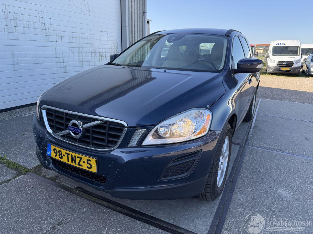 Volvo Xc-60 2.0 T5 Kinetic