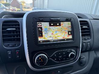 Renault Trafic 2.0 dCi T29 L2H1 DC Luxe picture 24