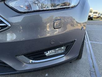 Ford Focus 1.5 Titanium Automaat picture 16