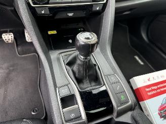 Honda Civic 1.5i-VTEC Sport Plus Panoramadak picture 19