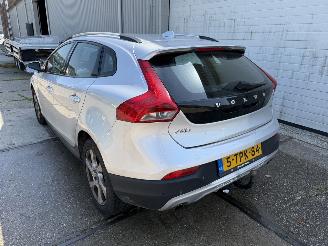Volvo V-40 Cross Country 1.6 T4 Momentum picture 3