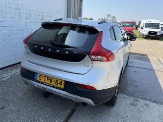 Volvo V-40 Cross Country 1.6 T4 Momentum picture 5