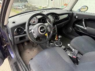 Mini Cooper 1.6 Cooper Seven picture 17