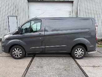 Ford Transit Custom 280 2.0 TDCI 130PK Limited Navigatie picture 2