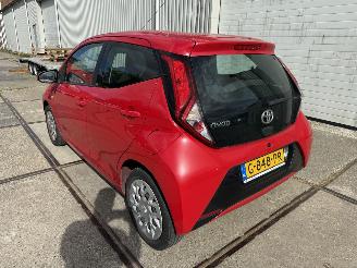 Toyota Aygo 1.0 VVT-i X-Play Multimedia Camera picture 5