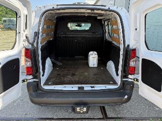 Citroën Berlingo 1.5 BlueHDi 130 Automaat picture 6