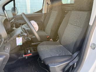 Citroën Berlingo 1.5 BlueHDi 130 Automaat picture 27