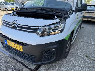 Citroën Berlingo 1.5 BlueHDi 130 Automaat picture 15