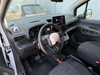 Citroën Berlingo 1.5 BlueHDi 130 Automaat picture 20