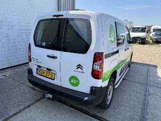 Citroën Berlingo 1.5 BlueHDi 130 Automaat picture 4