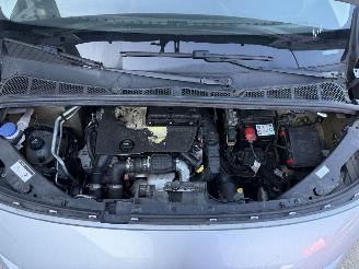 Peugeot Partner 1.6 BlueHDI Premium picture 13