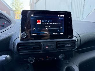 Peugeot Partner 1.6 BlueHDI Premium picture 17