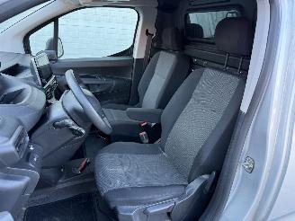 Peugeot Partner 1.6 BlueHDI Premium picture 18
