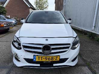 Mercedes B-klasse 220d Ambition Automaat picture 12