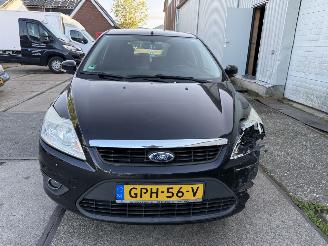 Ford Focus 1.6 TDCi Limited picture 10