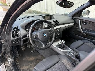 BMW 1-serie 118i Business Line Navigatie picture 15