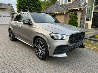 Unfallwagen Mercedes GLE 350 de 4MATIC AMG LINE PANO BURMESTER CAMERA 2021/11