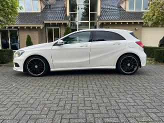 Mercedes A-klasse 180 CDI AMG LINE NAVI AUT PDC picture 2