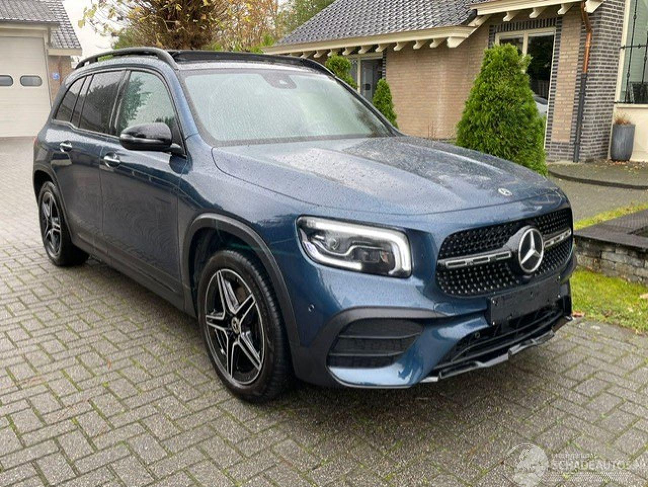 Mercedes GLB 200 AMG LINE PANO LED NAVI CAMERA NIGHT