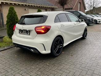 Mercedes A-klasse 180 d AMG LINE PANO NAVI CAMERA picture 6