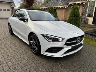 Auto incidentate Mercedes Cla-klasse 180 AMG LINE PANO NAVI CAMERA 2022/1
