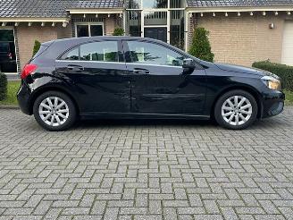 Mercedes A-klasse 180 BlueEfficiency NAVI PDC picture 5