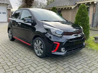 Damaged car Kia Picanto 1.0 i GT-Line Navi Camera 2018/2