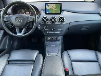 Mercedes B-klasse 200 d PANORAMADAK CAMERA NAVI LED picture 11