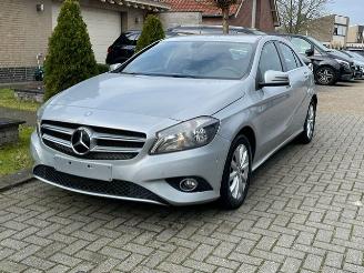 uszkodzony samochody osobowe Mercedes A-klasse 180 CDI NAVI PDC 2015/7
