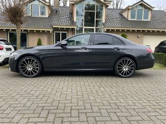 Mercedes E-klasse 300 de AMG LINE WIDESCREEN NIGHT LED picture 2