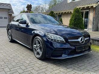 Voiture accidenté Mercedes C-klasse 200 d AMG LINE  NAVI CAMERA LED 2018/10