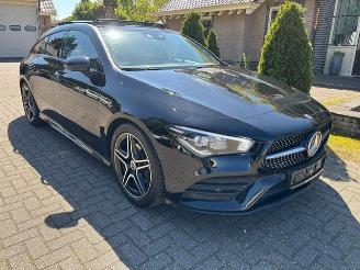 Schadeauto Mercedes Cla-klasse 180 AMG LINE PANO CAMERA NAVI 2019/9