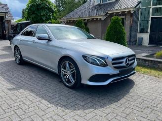 Unfallwagen Mercedes E-klasse 200 d AVANTGARDE WIDESCREEN NAVI CAMERA LED 2017/2