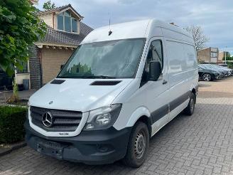 krockskadad bil bedrijf Mercedes Sprinter 313 CDI L2 H2  AIRCO EURO 5 2015/4