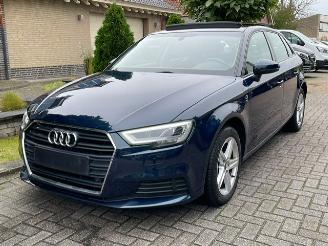 skadebil auto Audi A3 Sportback 35 TDI S-TRONIC PANO NAVI LEDER 2020/6