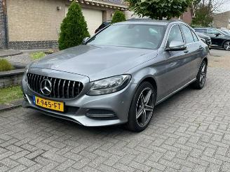 uszkodzony samochody osobowe Mercedes C-klasse 180 BleuTEC NAVI PDC MOTOR DEFECT 2015/6