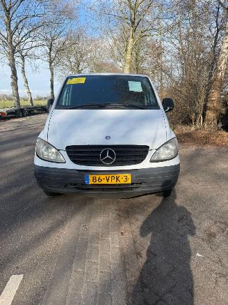 disassembly commercial vehicles Mercedes Vito VITO 111 CDI 2008/3