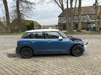Mini Cooper FACELIFT 1.5 AUTOMAAT NAVI CLIMA CAMERA LEER CRUISE LED B.J 2021 picture 8