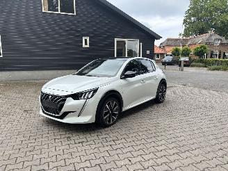 Avarii autoturisme Peugeot 208 GT LiNE AUTOMAAT NAVI CLIMA CAMERA LED CRUISE B.J 2025 plaatschade 2025/6