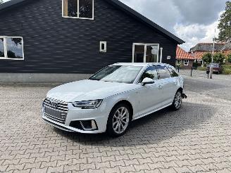 Schadeauto Audi A4 Avant HYBRIDE 2.0 S LIne AUTOMAAT NAVI CLIMA LED CRUISE B.J 06-2019 2019/6