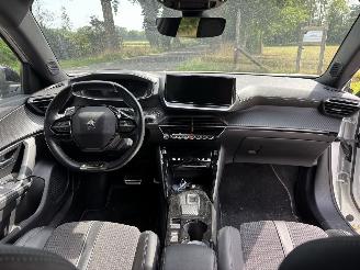 Peugeot 2008 GT-LINE AUTOMAAT NAVI CLIMA CAMERA LED PDC B.J 2022 picture 10