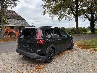 Dacia Jogger HYBRIDE 7 PERS 1.6 AUTOMAAT NAVi CLIMA CAMERA LED PDC B.J 07-2025 picture 2