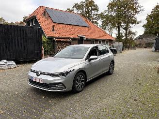 skadebil auto Volkswagen Golf HYBRIDE 1.4 PLUG IN AUTOMAAT NAVI CLIMA CAMERA LED B.J 2021 2021/5