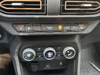 Dacia Jogger HYBRIDE AUTOMAAT NAVI CLIMA PDC LED 7 PERSOONS B.J 2025 picture 15
