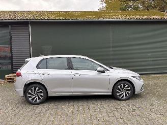 Volkswagen Golf 8 HYBRIDE 1.4 AUTOMAAT STYLE NAVI CLIMA CAMERA LED B.J 05-2021 picture 5