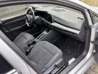 Volkswagen Golf 8 HYBRIDE 1.4 AUTOMAAT STYLE NAVI CLIMA CAMERA LED B.J 05-2021 picture 8