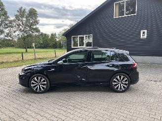 Volkswagen Golf 8 PANO 1.5 STYLE 130 PK NAVI CLIMA VIRT DASH 18 INCH B.J 2023 picture 8