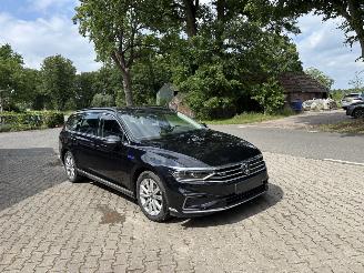 Volkswagen Passat GTE 1.4 AUTOMAAT NAVI CLIMA CAMERA PDC B.J 2022 picture 3