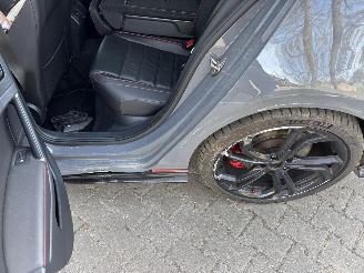 Volkswagen Golf GTI TCR 300 PK SPECIAL EDITION PANO LEER DYNO AUDIO NAVI CLIMA VIRT DASH B.J 2019 picture 21