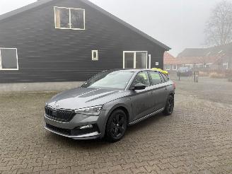 Voiture accidenté Skoda Scala 1.5 AUTOMAAT PANO 150 PK MONTE CARLO NAVI CLIMA LED B.J 12-2022 2022/12